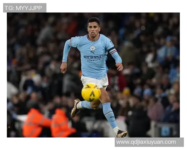 坎塞洛:从边后卫到全能战士的蜕变之路与未来展望 坎塞洛:从边后卫到全能战士的蜕变之路与未来展望